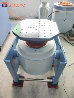 Force sinusoïdale maximale 300 kgf crête (3 kN) Système d'essai de vibration refroidi par air pour les tests en laboratoire de batteries avec UL1642 / UN38.3