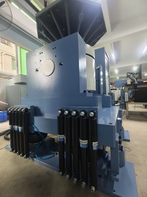 Banc d'essai vibratoire électrodynamique pour pièces automobiles avec dispositif d'isolation des chocs conforme aux normes MIL-STD, DIN, ISO, ASTM